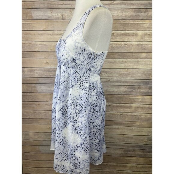 Jessica Simpson Size 4 Dress Blue White Pleated Lined Size Zip Faux Wrap Style - Picture 4 of 11